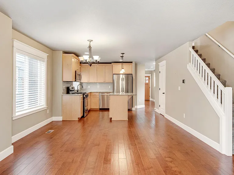 6145 SE Woodstock Blvd — Photo 15