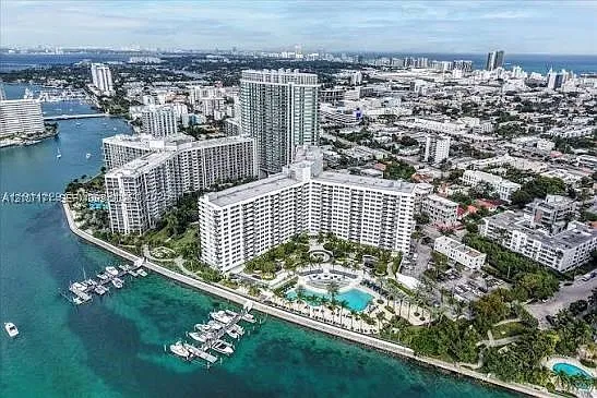 Flamingo South Beach I Co — Photo 1