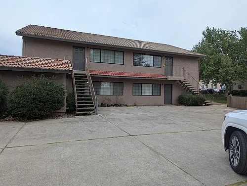 1229 Burton Ct #3 Photo 1