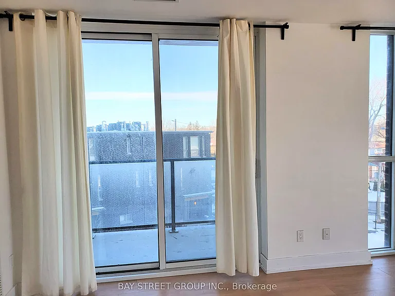 150 Fairview Mall Dr #311 — Photo 3