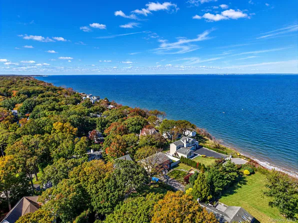 318 Sound Beach Boulevard, Sound Beach, NY 11789