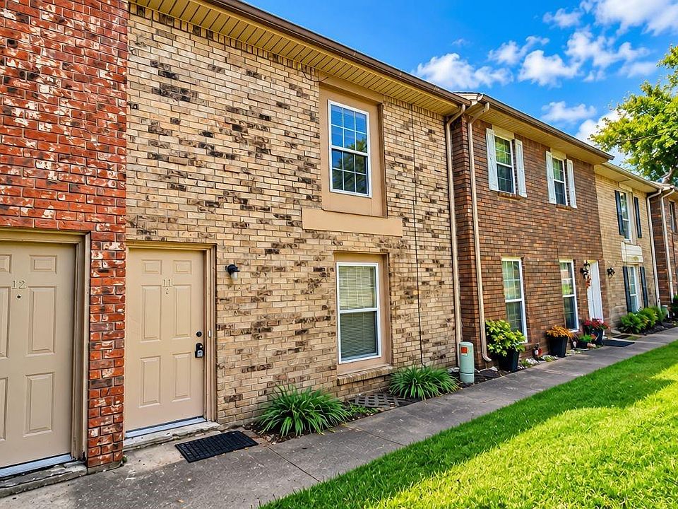 1st image of 1403 Blalock Rd APT 11