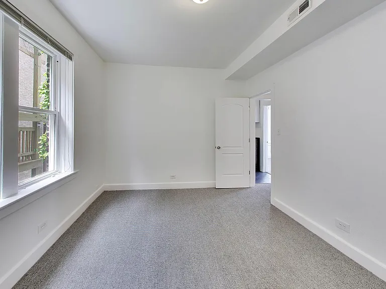 3336 W Evergreen Ave — Photo 14