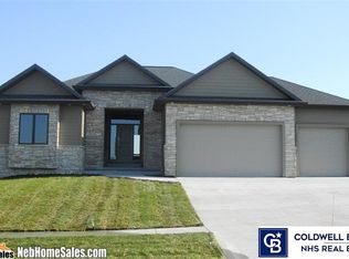 2917 Forest Model Ave, Lincoln, NE 68516