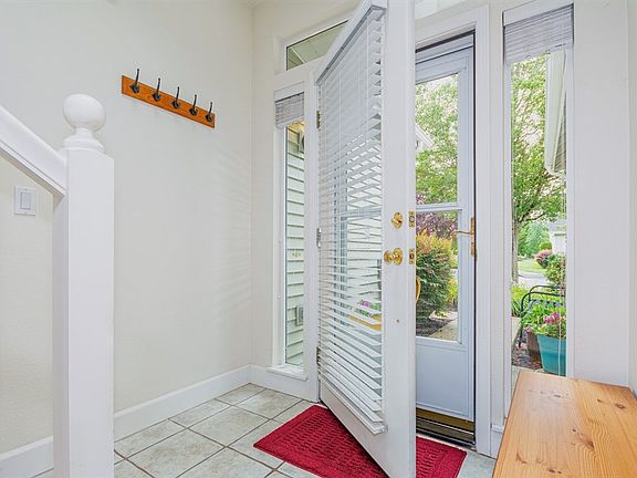4th image of 1607 NE 89th Pl