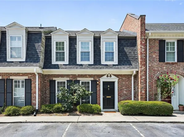 5 Scotland Pl NW, Atlanta, GA 30318