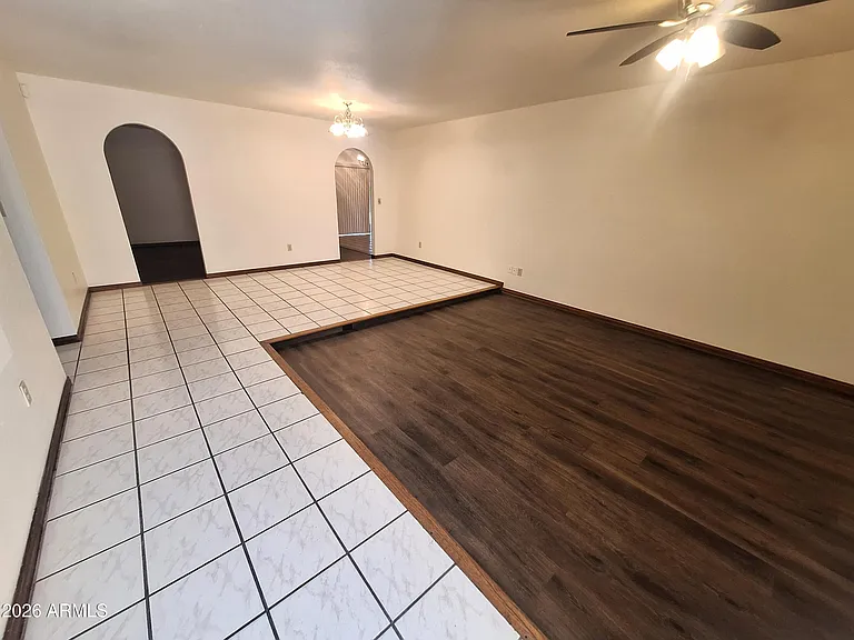 4142 W Sunnyside Ave — Photo 10