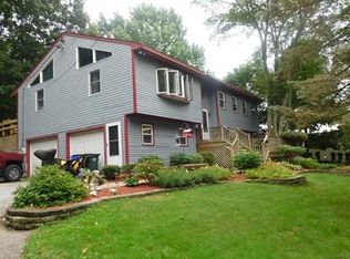 3673 N Main St, Fall River, MA 02720