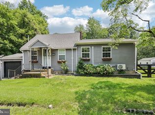 1707 Peach St, Upper Chichester, PA 19061