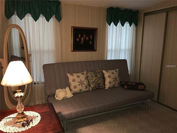 4th image of 125 Mount Piney Ave NE #307