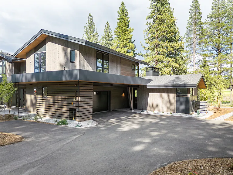 10077 Jakes Way — Photo 38