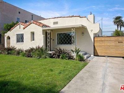 2939 Vineyard Ave, Los Angeles, CA, 90016