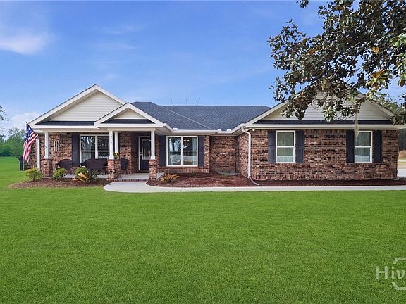 2nd image of 3246 Midland Road