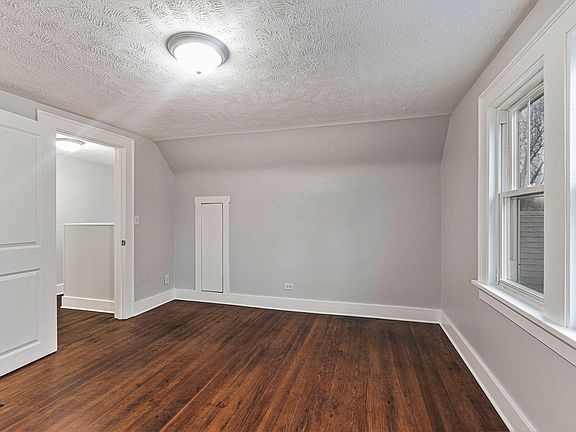 5th image of 5079 Kalamazoo Ave SE