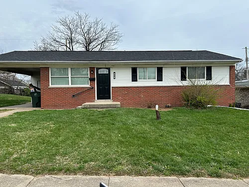 936 Effie Rd Photo 1