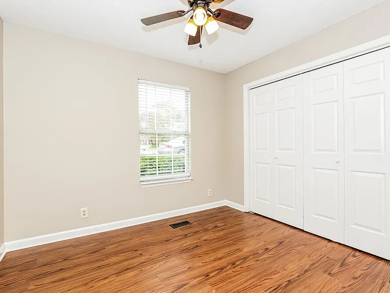 5340 Village Way — Photo 12