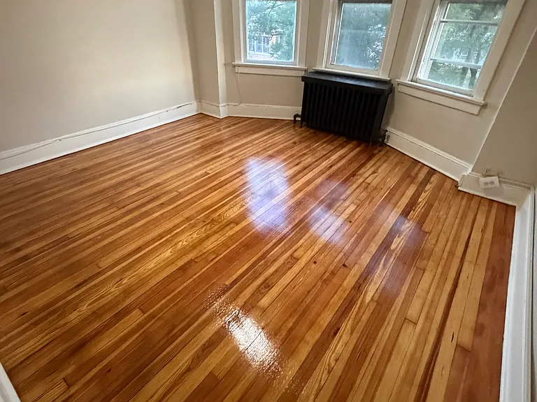 220 Virginia Ave — Photo 5