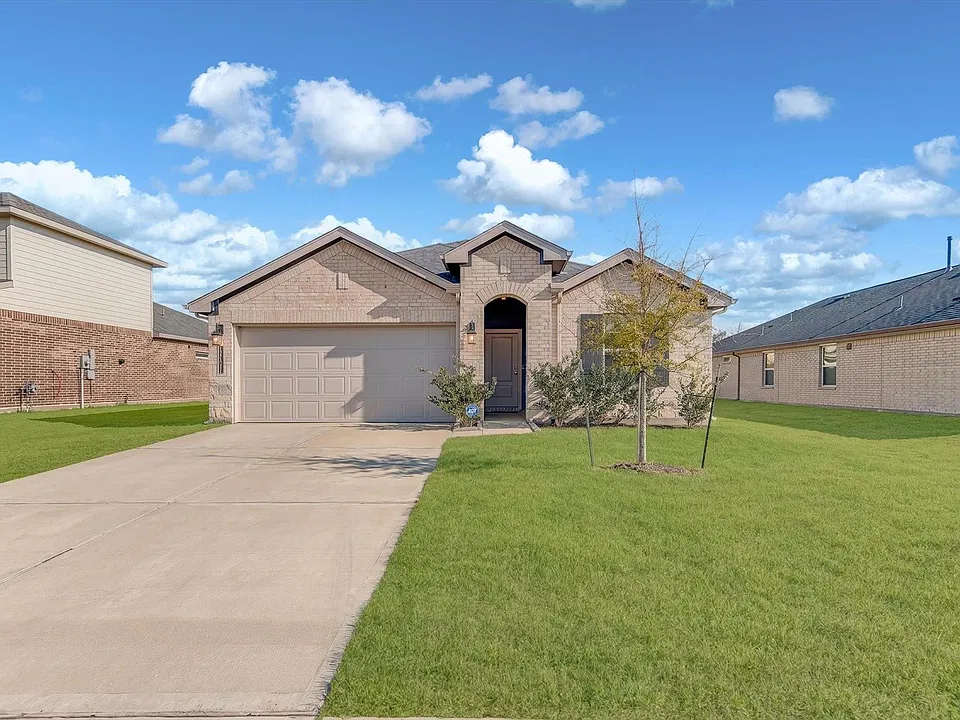 10002 Palm Royal Dr