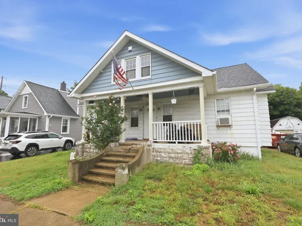 1134 Grieb Ave, Bristol, PA 19007