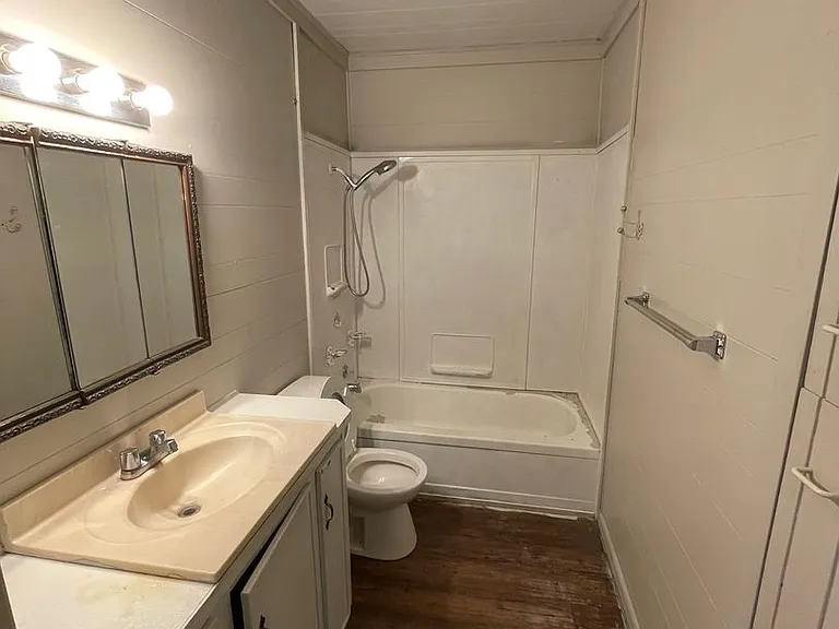 821 Garden Dr — Photo 7