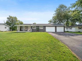 610 Maxine Dr, Ossian, IN 46777