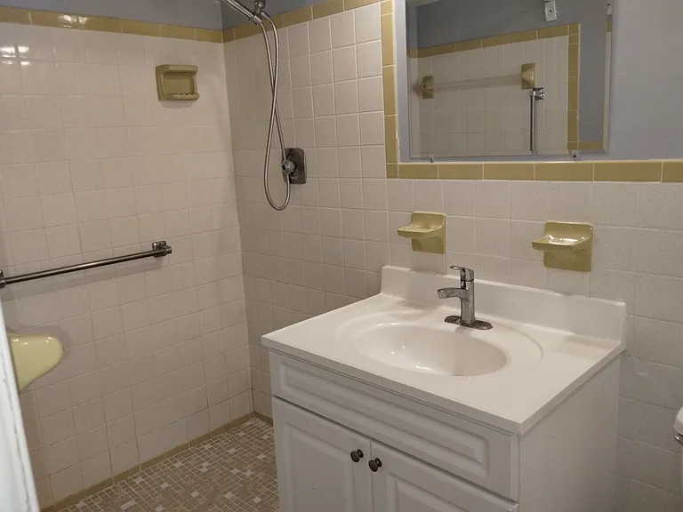 7741 Ironbark Dr — Photo 9