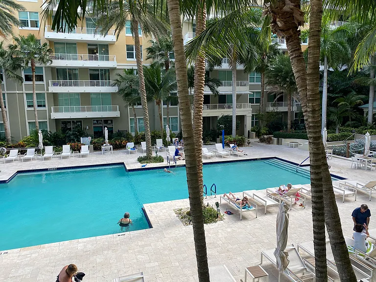700 E Boynton Beach Blvd #203 — Photo 21