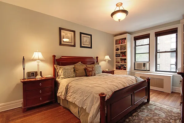 Sold by Corcoran | media 4