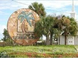 421 Pinehurst Ave, Lehigh Acres, FL 33974