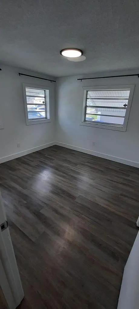 3 bed, 1551 sqft, $3,200 — Photo 4