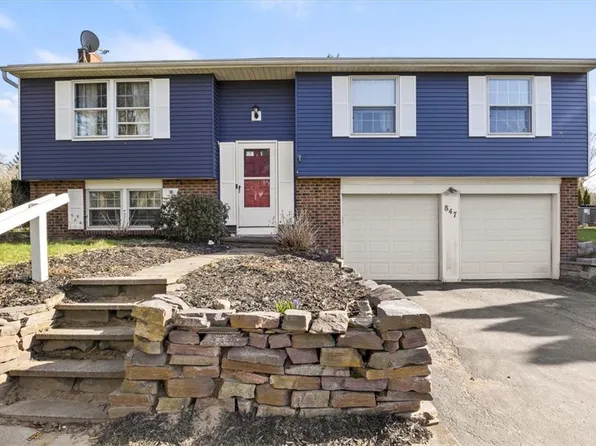 847 Bridle Ln, Webster, NY 14580