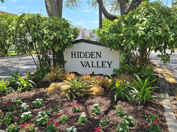 6190 SW 90th Ct #1K, Miami, FL 33173