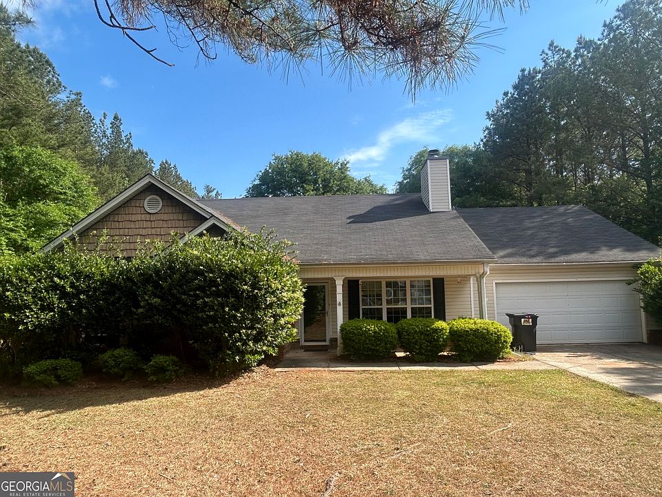 1st image of 31 Pinewood Ln