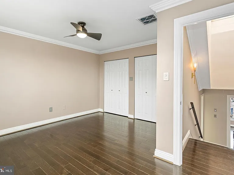 2419 Boston St — Photo 33