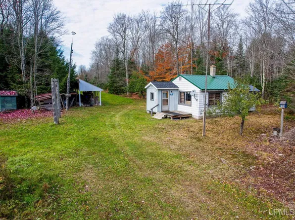 Long Lake Rd, Wetmore, MI 49895
