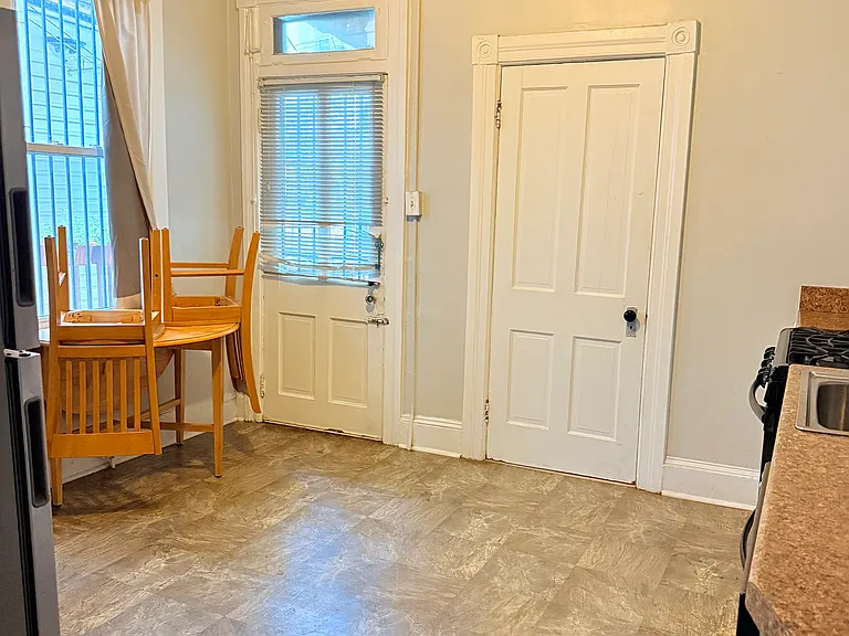 2740 N Calvert St #1 — Photo 4