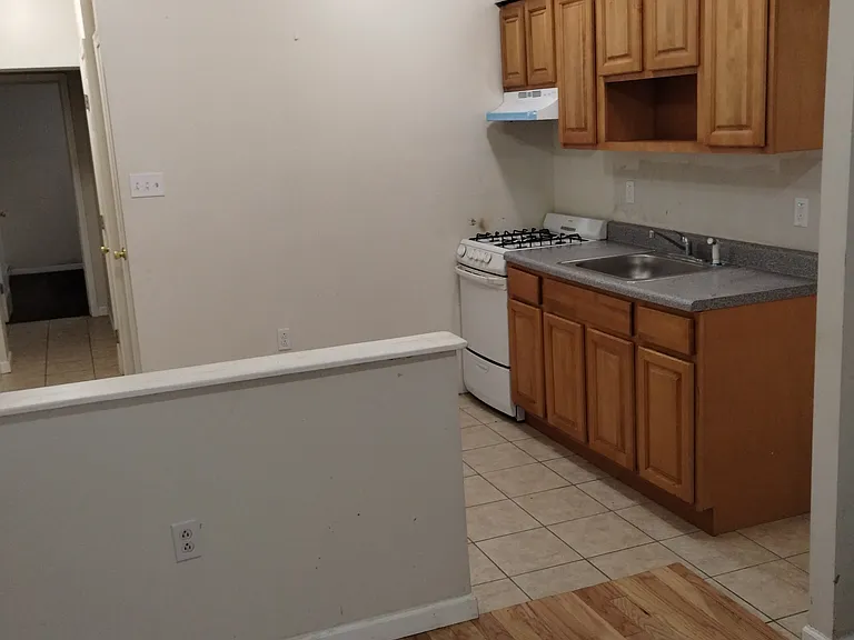 5721 W Girard Ave #1 — Photo 7