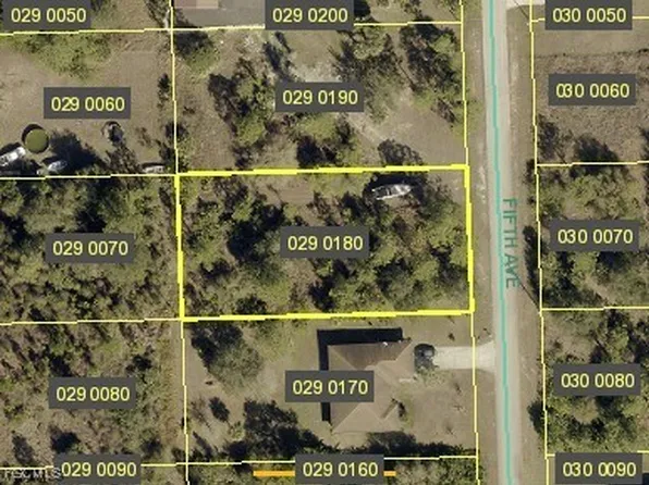 1011 5th Ave, Lehigh Acres, FL 33972