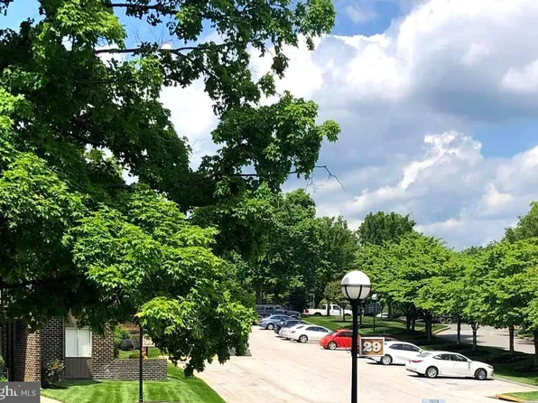 29 Stonehenge Cir APT 1, Baltimore, MD 21208
