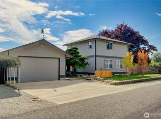 18824 Jolly Rd, Burlington, WA 98233
