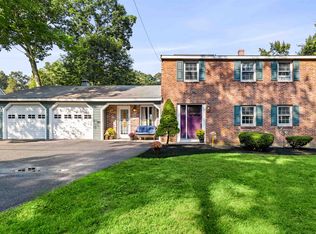 42 Wethersfield Rd, Nashua, NH 03062