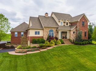 1062 High Point Dr, Nicholasville, KY