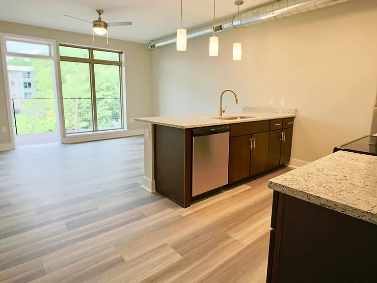 Main2525 — Photo 19