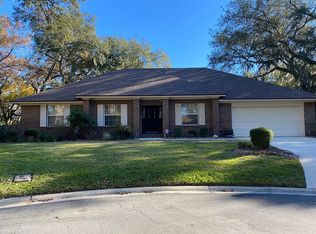 7846 Manor Oaks Ln, Jacksonville, FL 32277