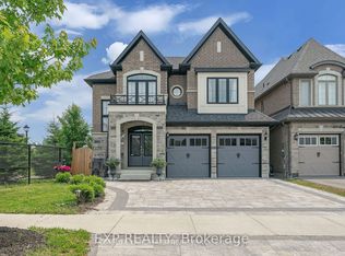 25 Ladder Cres, East Gwillimbury, ON L9N0N8