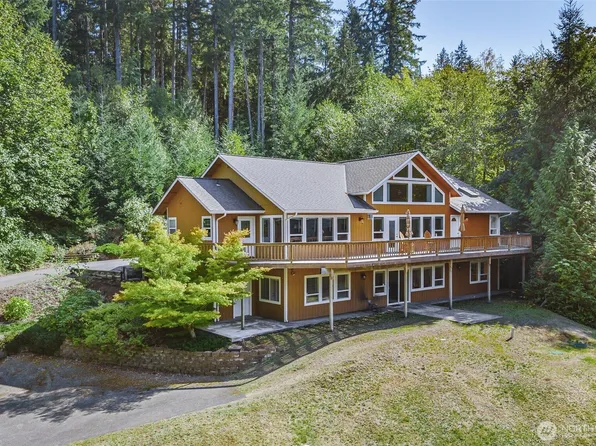 16705 92nd Street NW, Lakebay, WA 98349