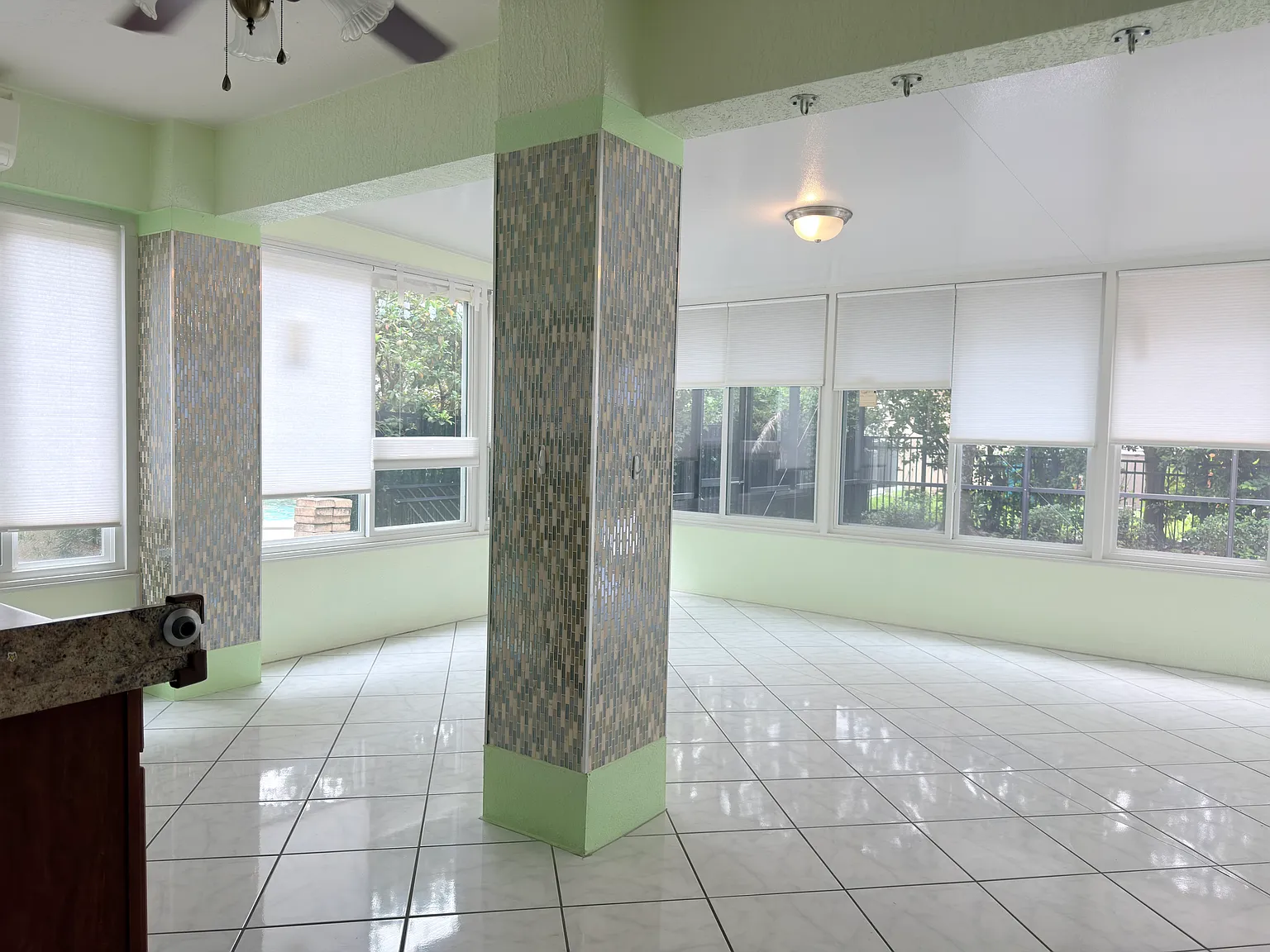 5 bed, 3.5 bath, 3180 sqft, $3,800 — Photo 4