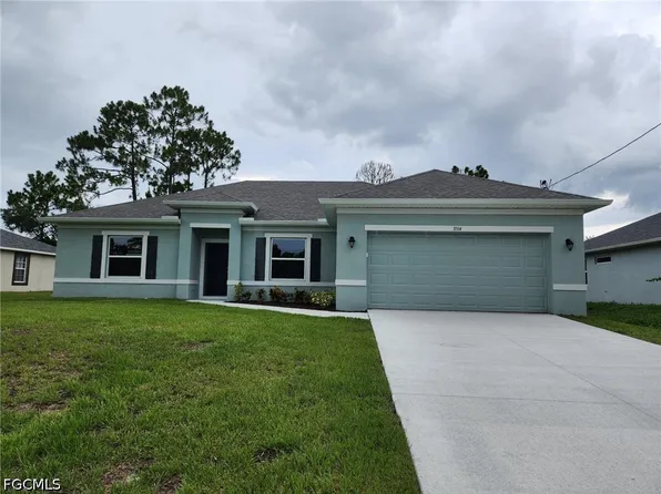 3514 42nd St SW, Lehigh Acres, FL 33976