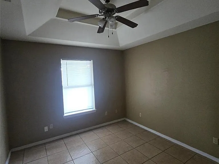 807 W Emerald Dr #D — Photo 7