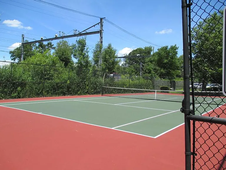 181 Long Hill Rd #8 — Photo 22